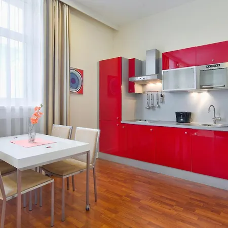 Mamaison Sulekova Hotell