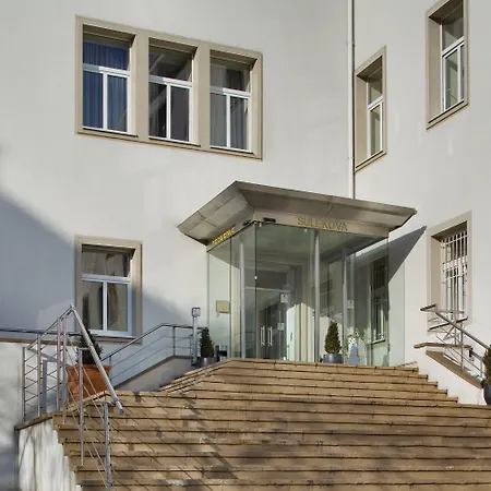 Mamaison Sulekova 4* Братислава