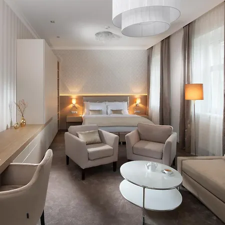 Hotell Mamaison Sulekova 4*