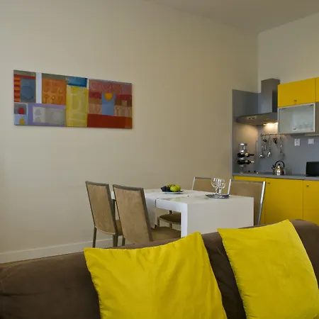 Mamaison Sulekova Hotell 4*