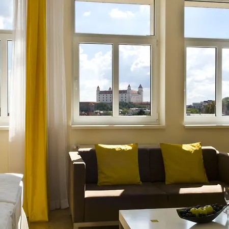 Mamaison Sulekova Hotell