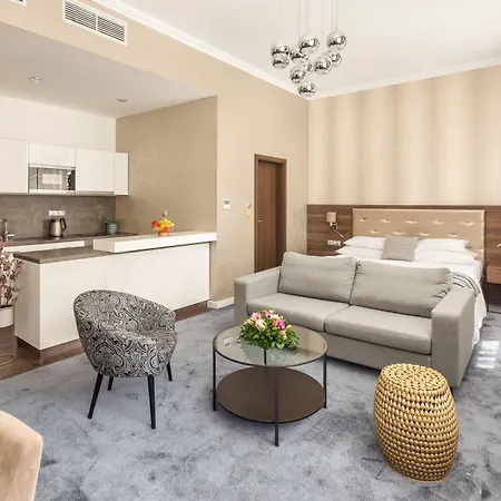 Hotel Mamaison Sulekova 4*