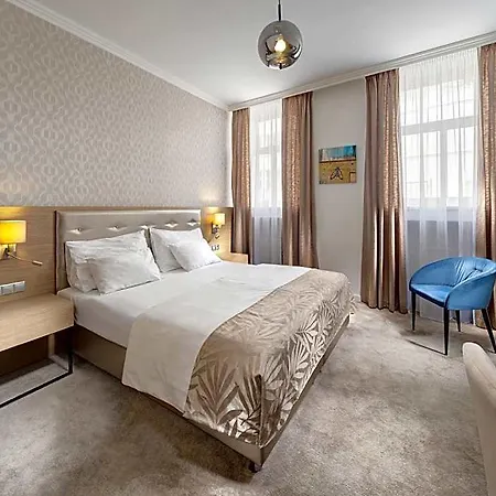 Mamaison Sulekova Hotel 4*