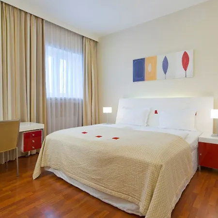 Hotel Mamaison Sulekova 4*