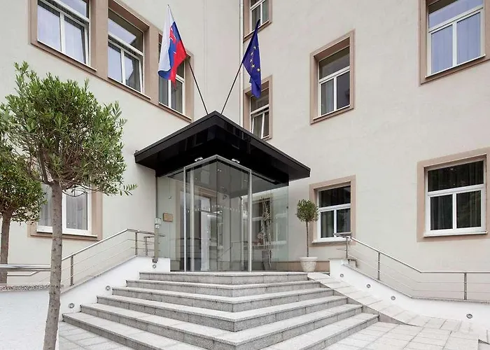 Mamaison Sulekova 4* Bratislava