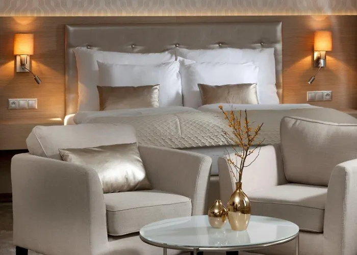 Hotel Mamaison Sulekova 4*