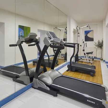 Otel Mamaison Sulekova 4*