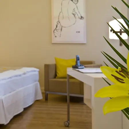 Mamaison Sulekova 4*