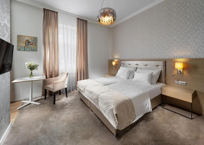 Mamaison Sulekova 4*